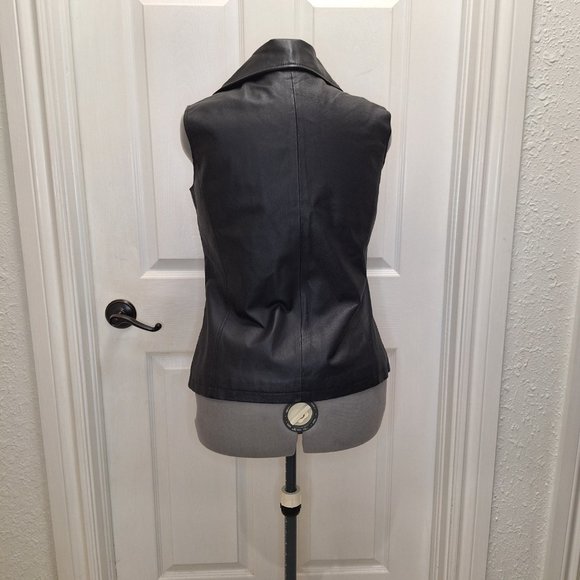 Reflections by Spiegel Vest - Picture 6 of 12